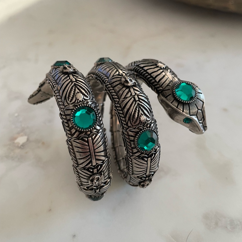Gucci - triple wrap snake bangle